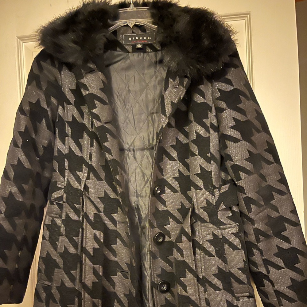Black knee length coat with removable faux fur collar